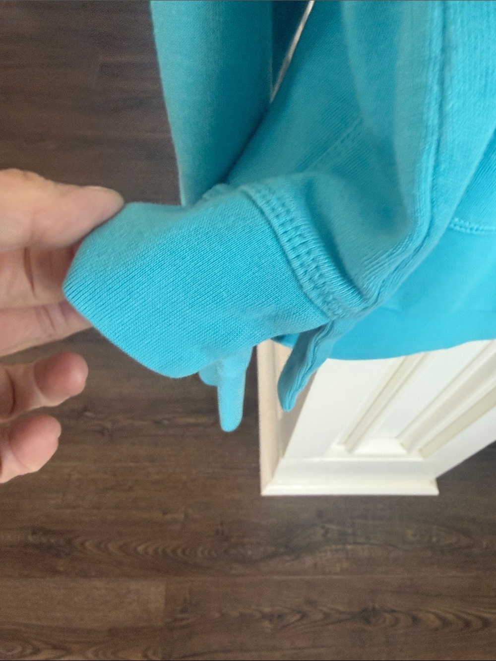 Sweaty Betty Bright Turquoise Cropped Crewneck Sweatshirt Small - Picture 5 of 7
